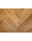 OAK HERRINGBONE VARNISHED