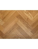 OAK HERRINGBONE VARNISHED