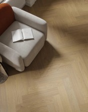 Antic oak herringbone