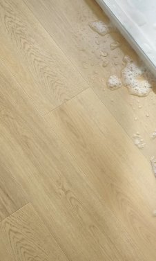 WOODRIC LORENZO  OAK