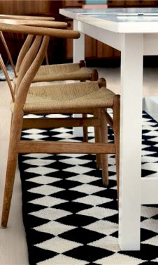 L0331-03372 MODERN DANISH OAK