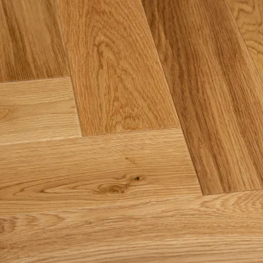 Ąžuolo parketlentės eglute Dabex Standard, 11 × 120 × 600 mm, lakuotos