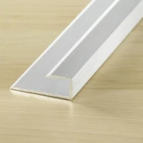 Užbaigimo profilis Proline Proface 30710, sidabrinis, 270 cm