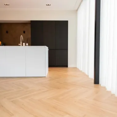 Klijuojamos vinilinės grindys eglute Therdex Rustique series Herringbone 7554