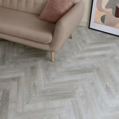 Laminuotos grindys eglute BerryAlloc Chateau+ 62002714 Java Light Grey