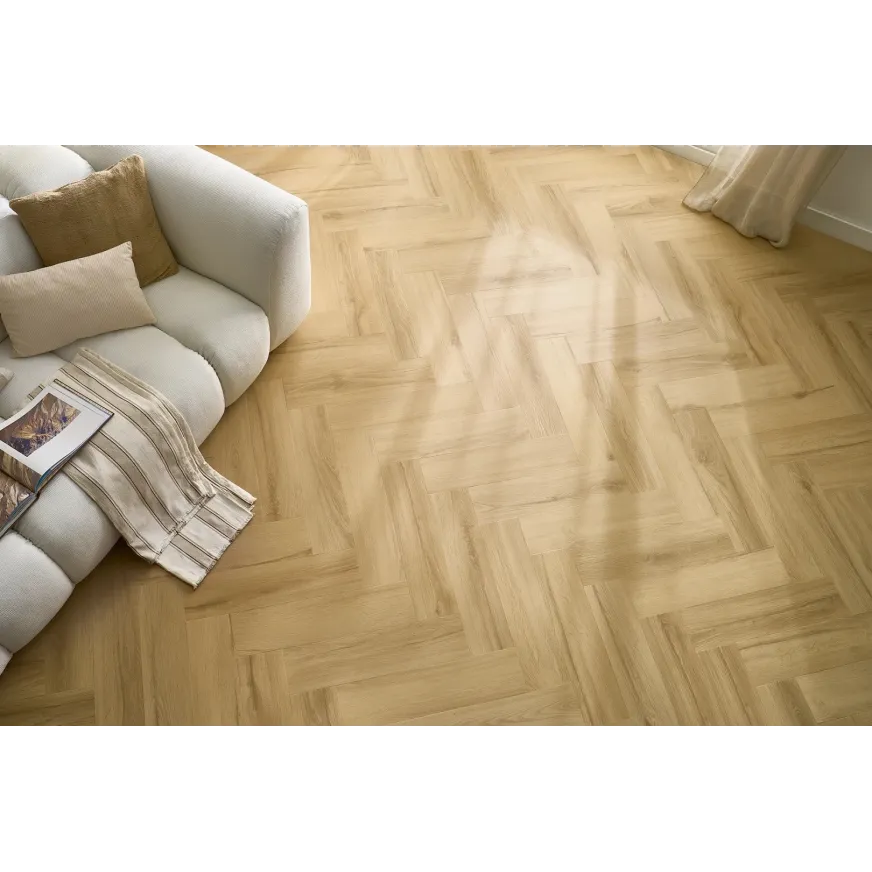Rakinamos vinilinės grindys eglute Arbiton Amaron Herringbone EIR Acoustic CASA 228 Princeton Oak