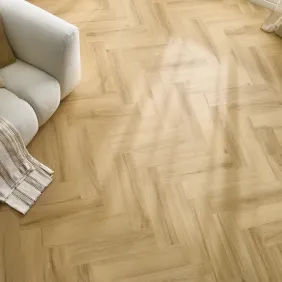 Rakinamos vinilinės grindys eglute Arbiton Amaron Herringbone EIR Acoustic CASA 228 Princeton Oak